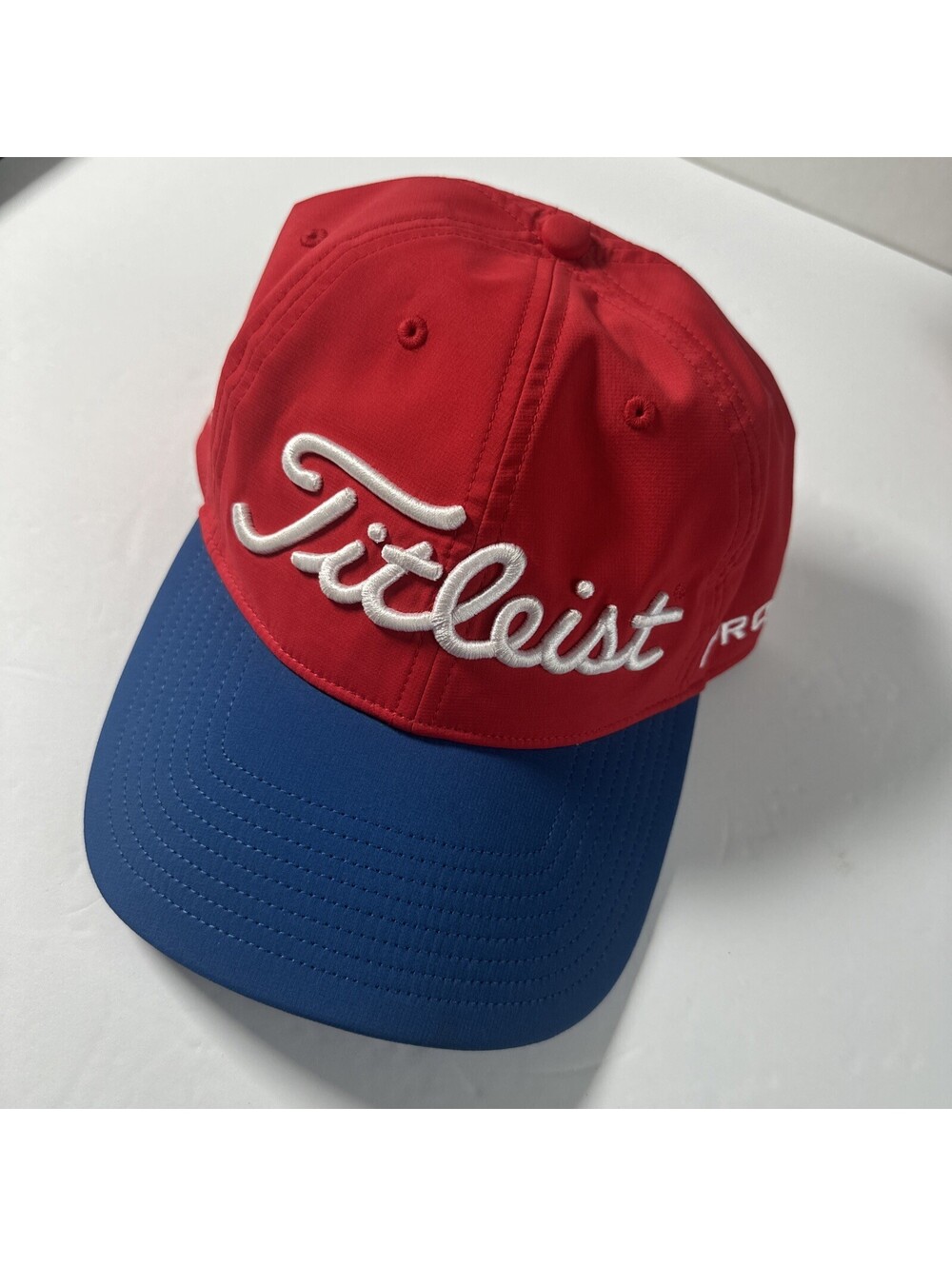 Titleist Pro V1 Golf Hat Red Blue Adjustable Strapback Baseball Cap